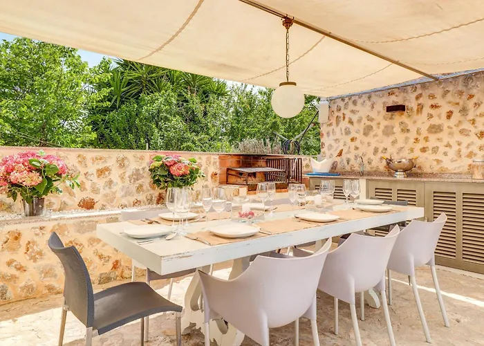 Majoran Family With Pools, Jacuzzi And Gym In Сasa de vacaciones Pollensa