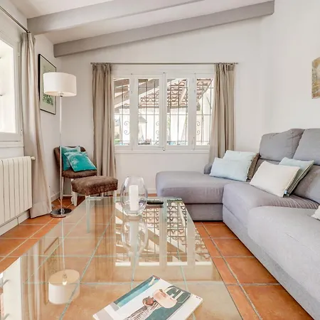 Majoran Family With Pools, Jacuzzi And Gym In *