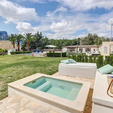 Majoran Family With Pools, Jacuzzi And Gym In 度假居 波连斯萨