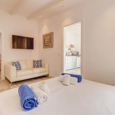 Majoran Family With Pools, Jacuzzi And Gym In 度假居 波连斯萨