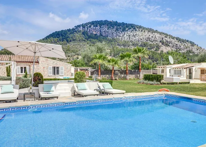 Majoran Family With Pools, Jacuzzi&gym In Dom wakacyjny Pollensa