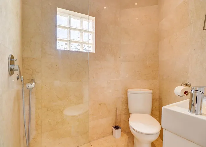 Majoran Family With Pools, Jacuzzi&gym In *