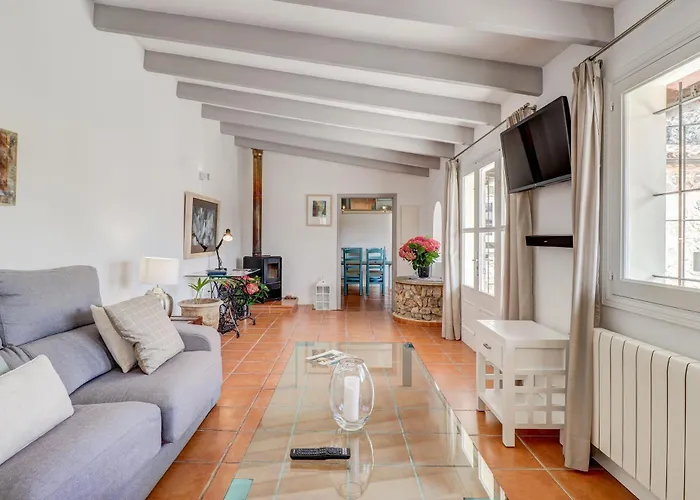 Majoran Family With Pools, Jacuzzi&gym In