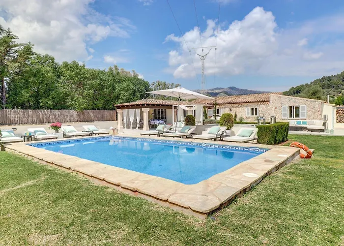 Majoran Family With Pools, Jacuzzi&gym In Pollensa
