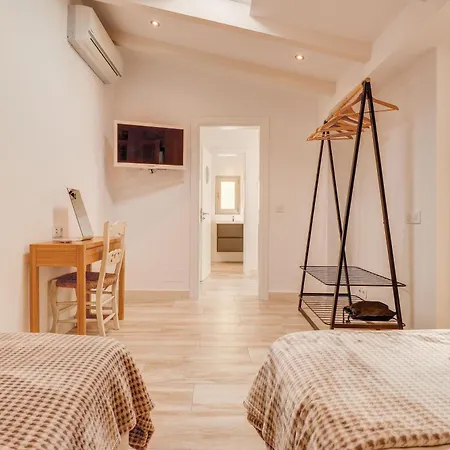 Majoran Family With Pools, Jacuzzi And Gym In Pollensa