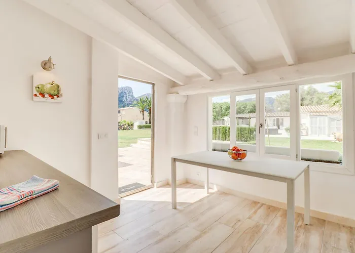 Majoran Family With Pools, Jacuzzi And Gym In * بويينسا