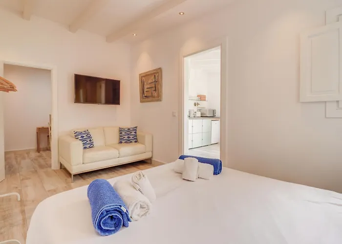 Majoran Family With Pools, Jacuzzi And Gym In بيت للعطل بويينسا